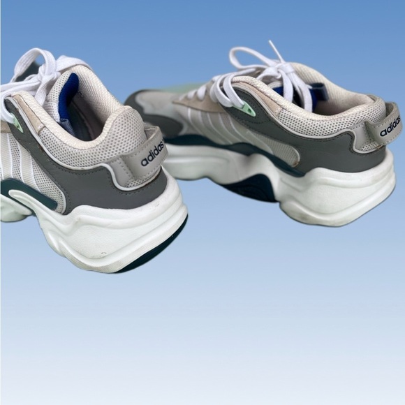 Adidas White and Blue Sneakers size 9 main image 6